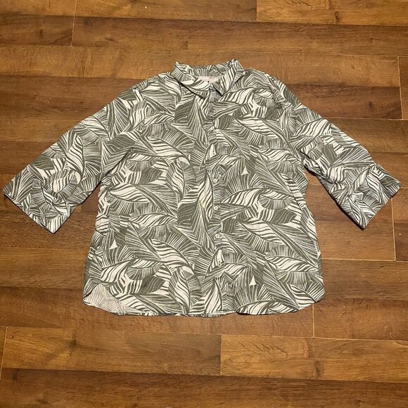 Chico's Button Down Shirt Blouse Sz 3. 5 - 18 Olive Green Floral Linen Vacation - Picture 1 of 5